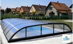 Finition polycarbonate 100% alvéolé Finition polycarbonate 100% alvéolé