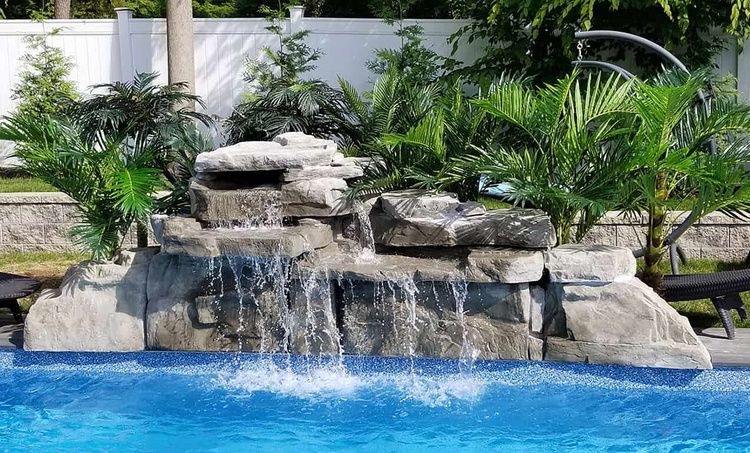 Les cascades et fontaines pour piscine Les cascades et fontaines pour piscine